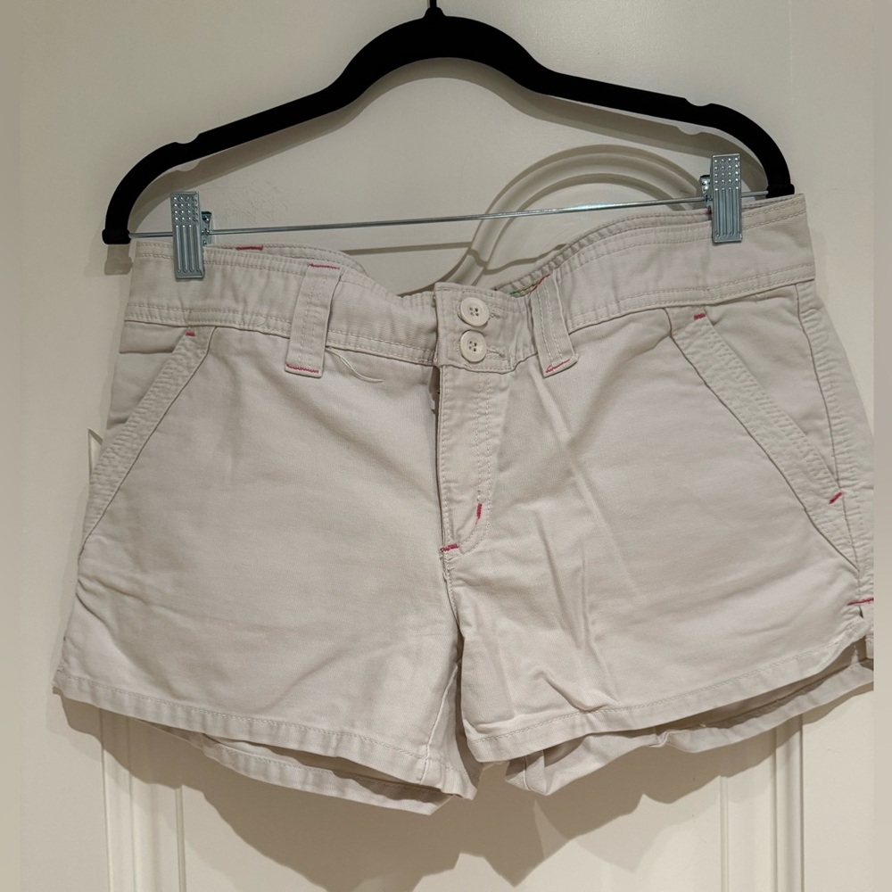 Smart Set Women's Tan Cargo Shorts